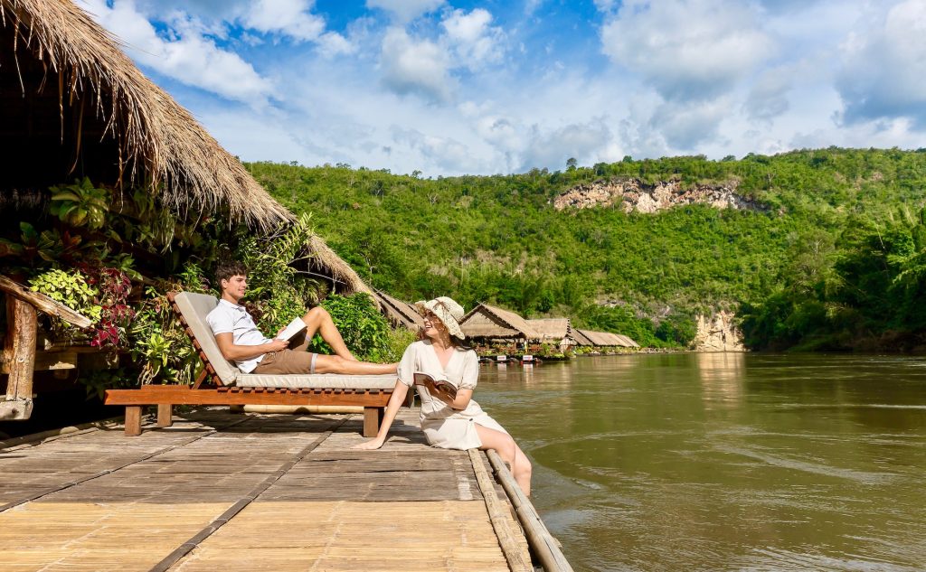 Travel Guide 12