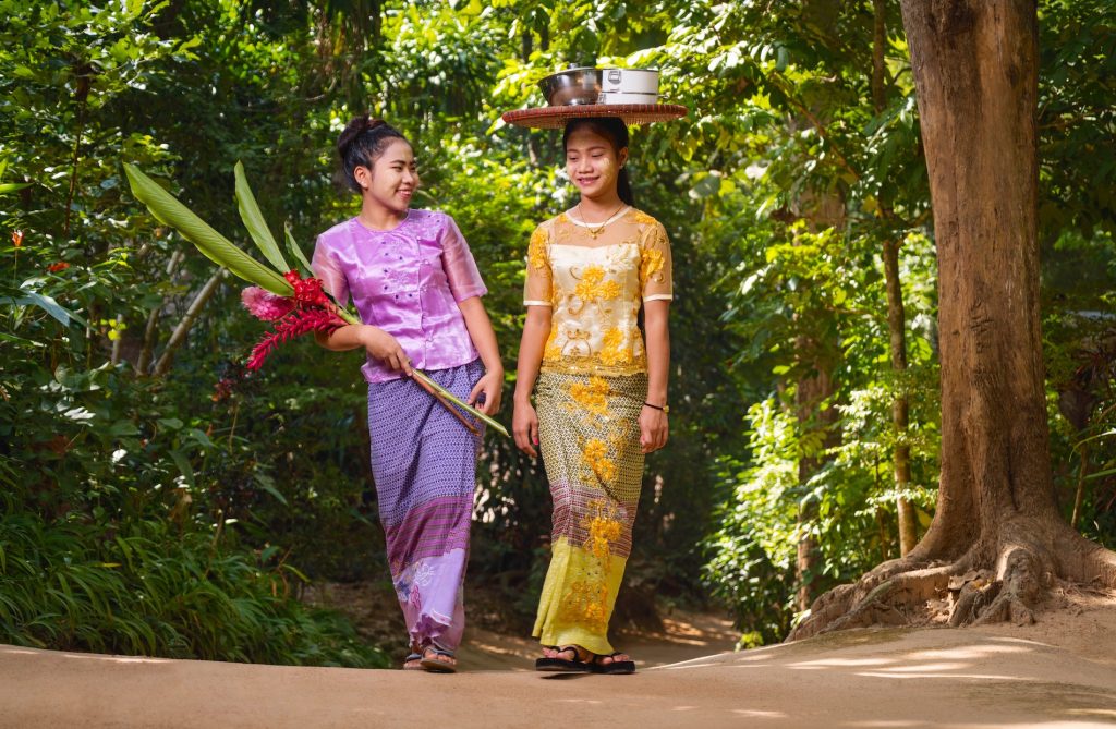 Travel Guide 3
